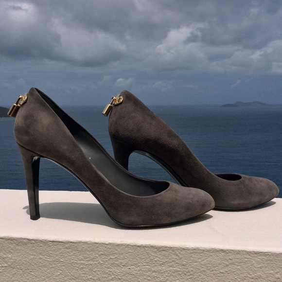 Louis Vuitton Oh Really Pump - Picture 1 of 3